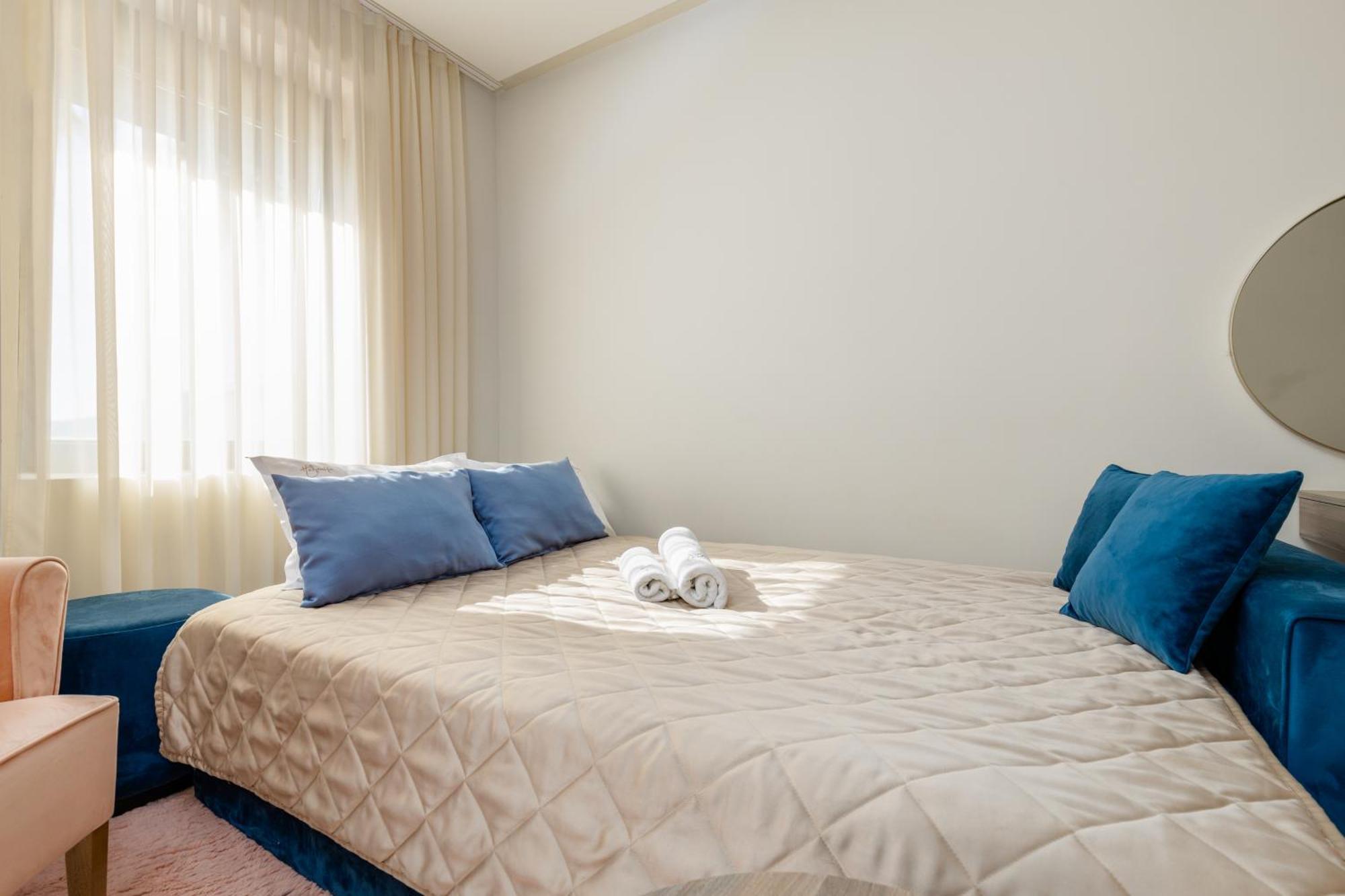 Hotel Vila Hedonija Herceg Novi Rom bilde
